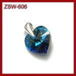 Srebrna zawieszka serce z kryształem Swarovskiego ZSW-606